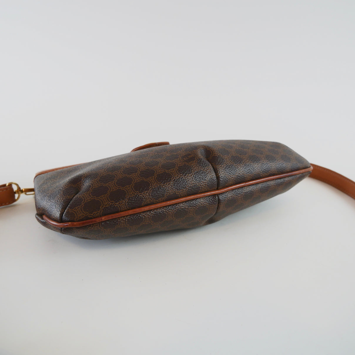 Vintage Macadam Crossbody
