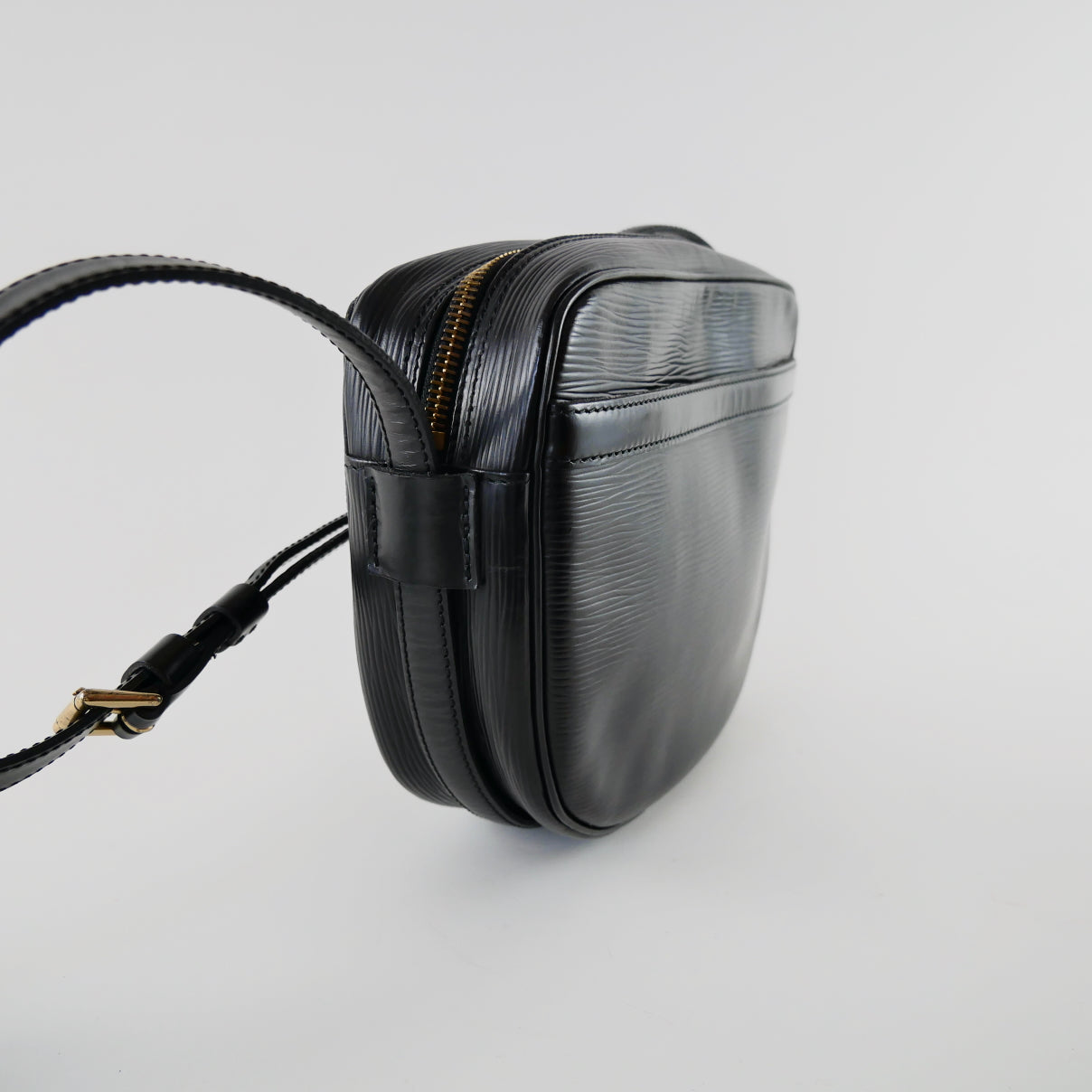 Louis Vuitton Vintage EPI Leather Jeune Fille