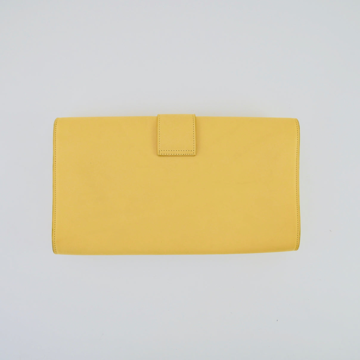 Yves Saint Laurent Classic Y Clutch