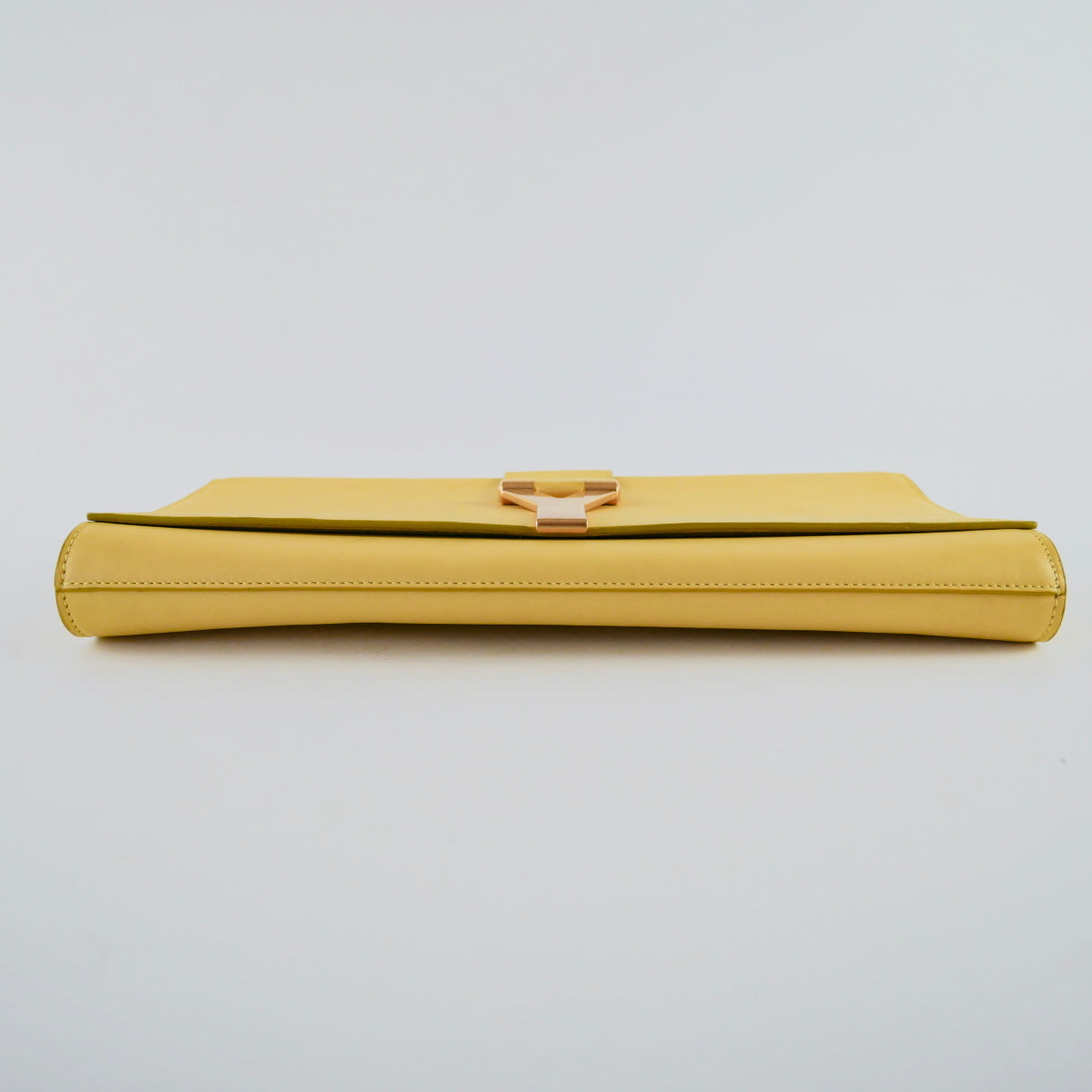 Yves Saint Laurent Classic Y Clutch