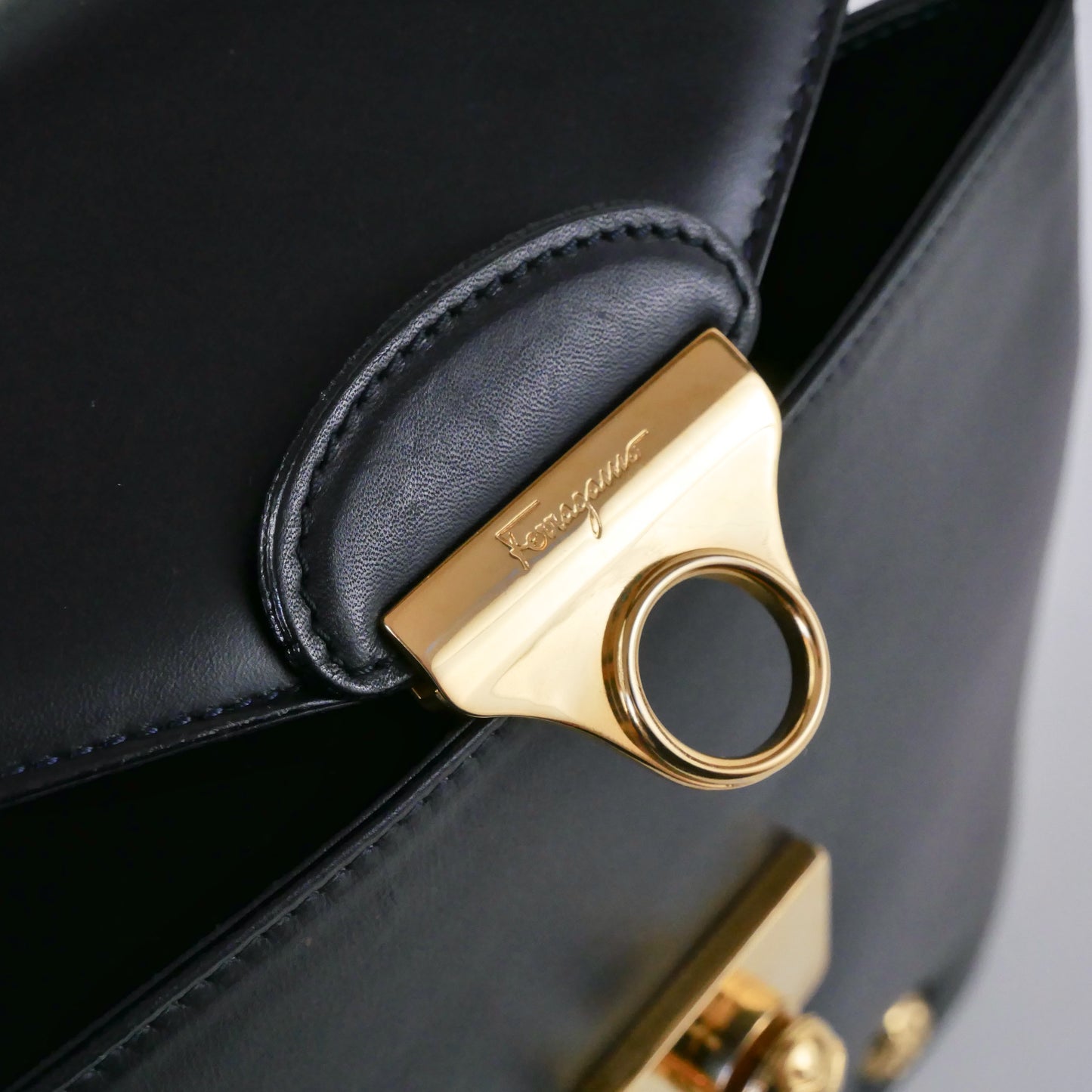 Salvatore Ferragamo Vintage Leather 2 Way
