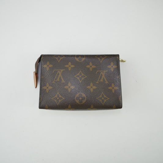 LV Monogram Toiletries 15