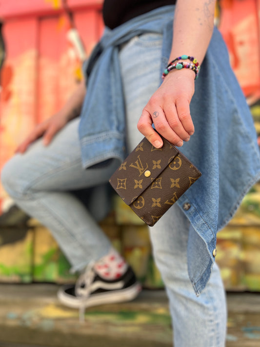 Louis Vuitton Vintage Monogram Bifold