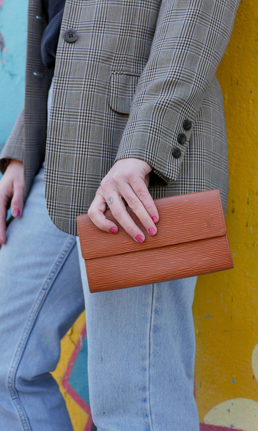 Louis Vuitton EPI Leather Sarah Wallet
