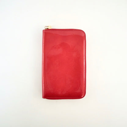Louis Vuitton Vernis Monogram Zippy Wallet