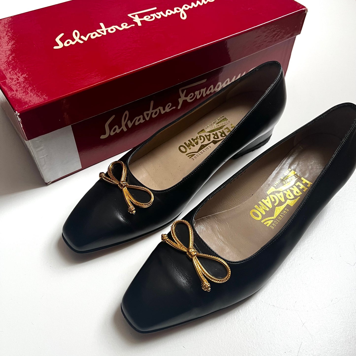 Salvatore Ferragamo Novelina Flats