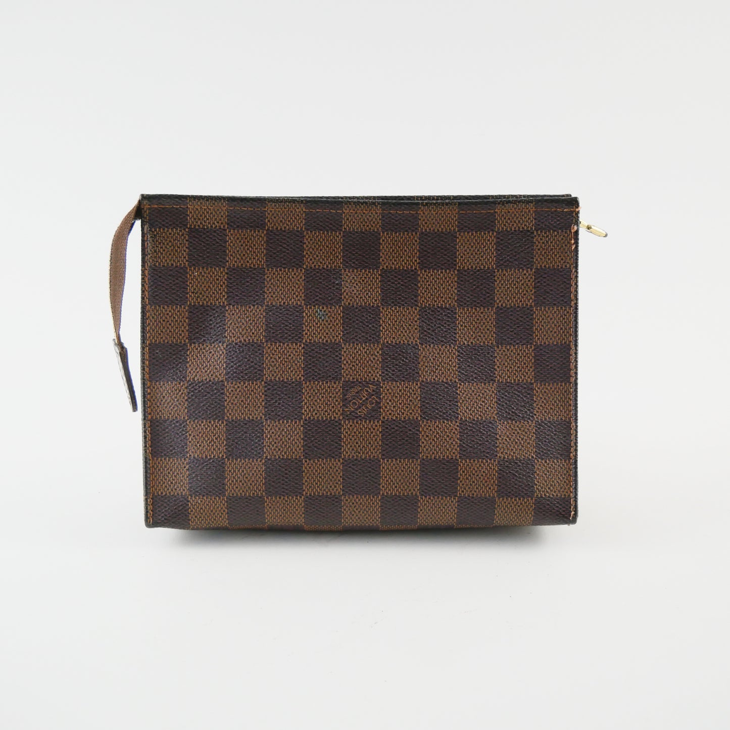 Damier Toiletries 19