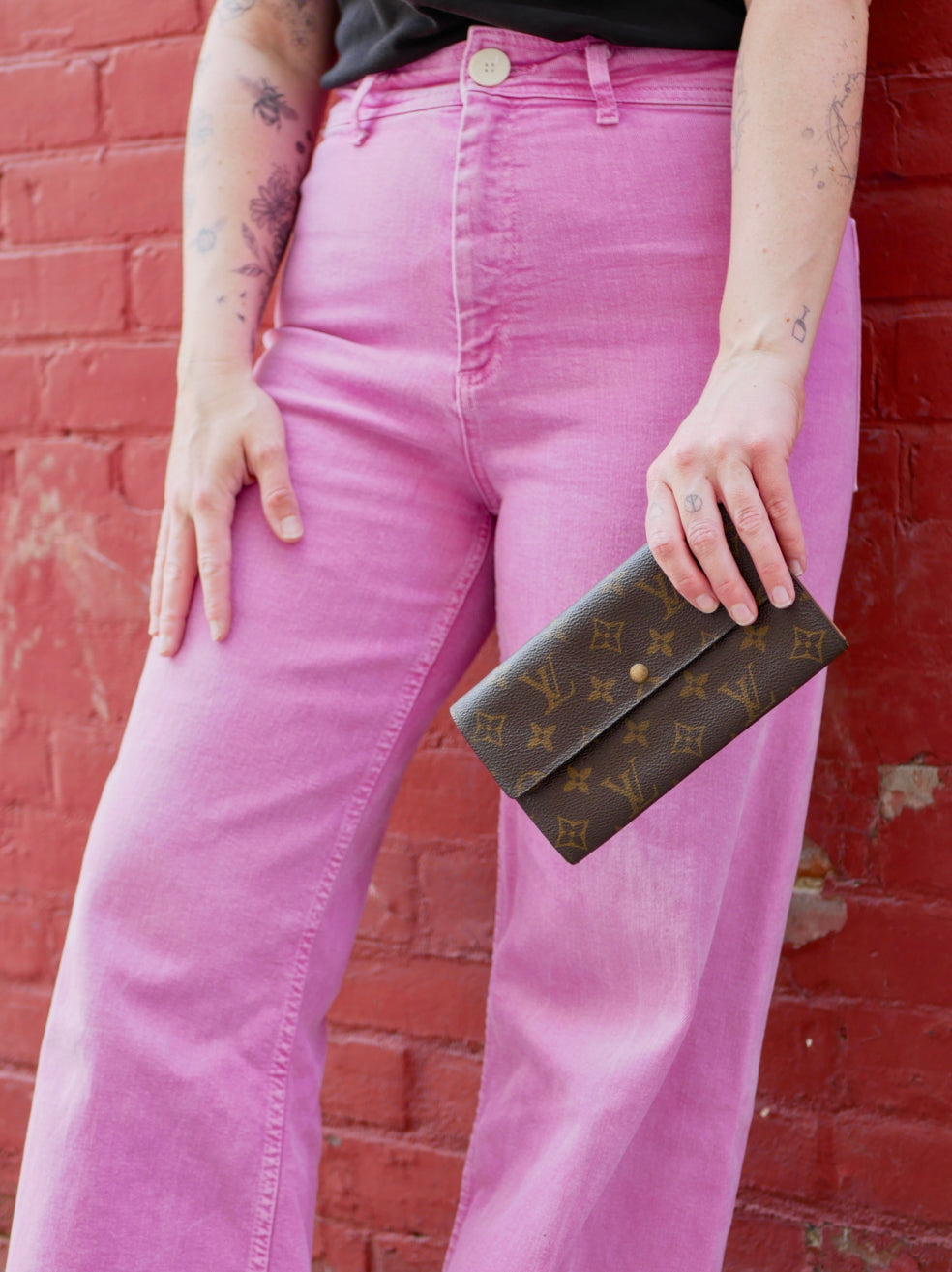Louis Vuitton Vintage Monogram Sarah Wallet