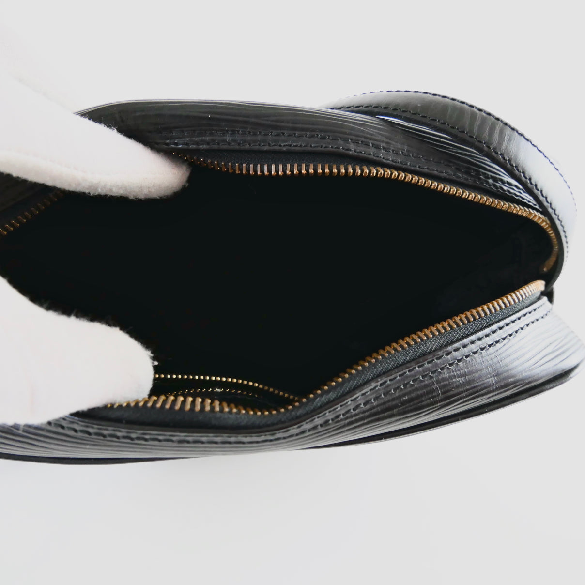 Louis Vuitton Vintage EPI Leather Jeune Fille