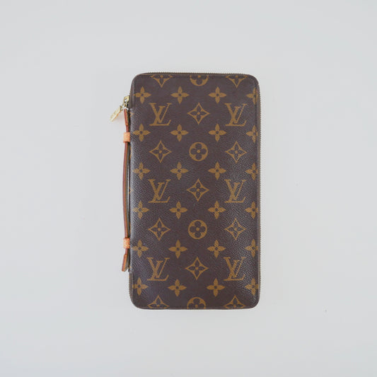 Louis Vuitton Vintage Monogram Travel Wallet