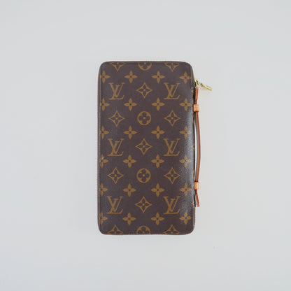 Louis Vuitton Vintage Monogram Travel Wallet