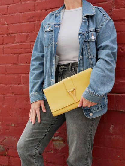 Yves Saint Laurent Classic Y Clutch