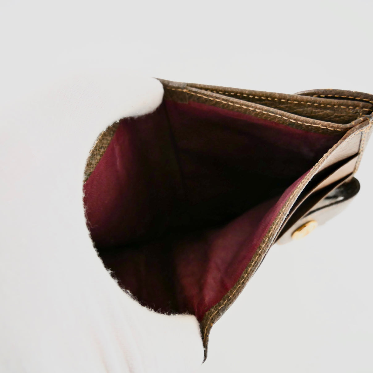 Gucci Vintage Supreme Canvas Wallet