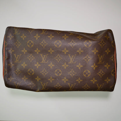 Louis Vuitton Vintage Monogram Speedy 30