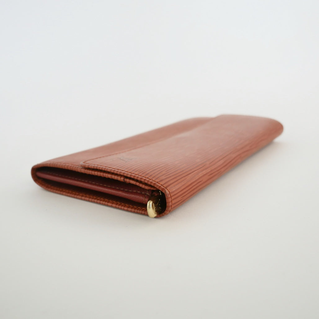 Louis Vuitton EPI Leather Sarah Wallet