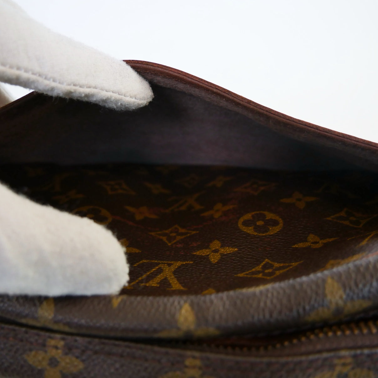 Louis Vuitton Vintage Monogram Jeune Fille