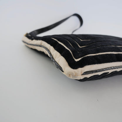 Fendi Vintage Textured Shoulder Bag