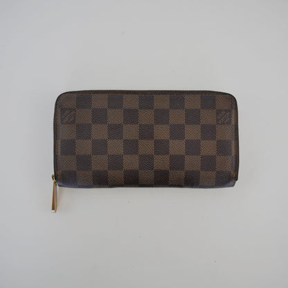 Louis Vuitton Damier Zippy Wallet