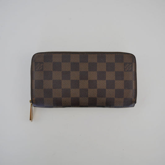 Louis Vuitton Damier Zippy Wallet