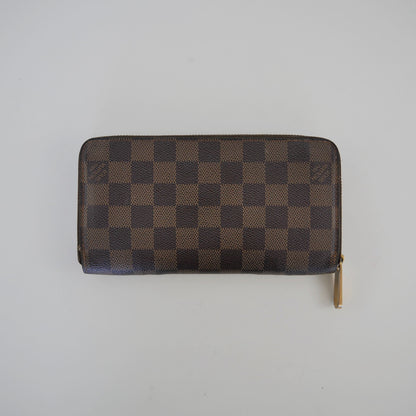 Louis Vuitton Damier Zippy Wallet