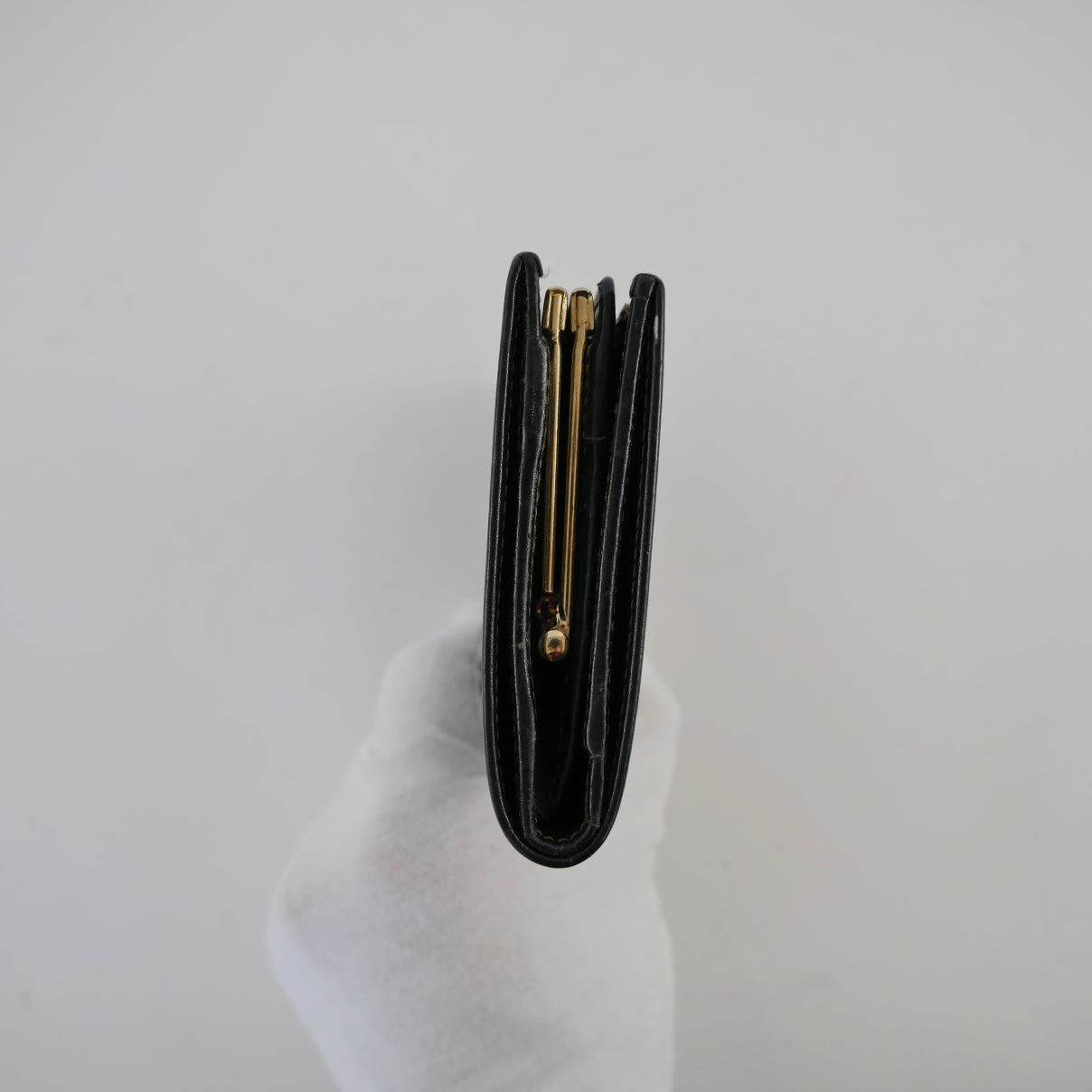 Fendi Vintage Pequin Kisslock Wallet