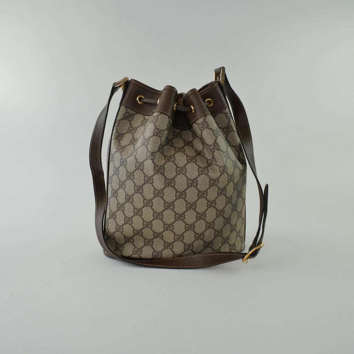 Gucci Supreme Canvas Vintage Bucket Bag