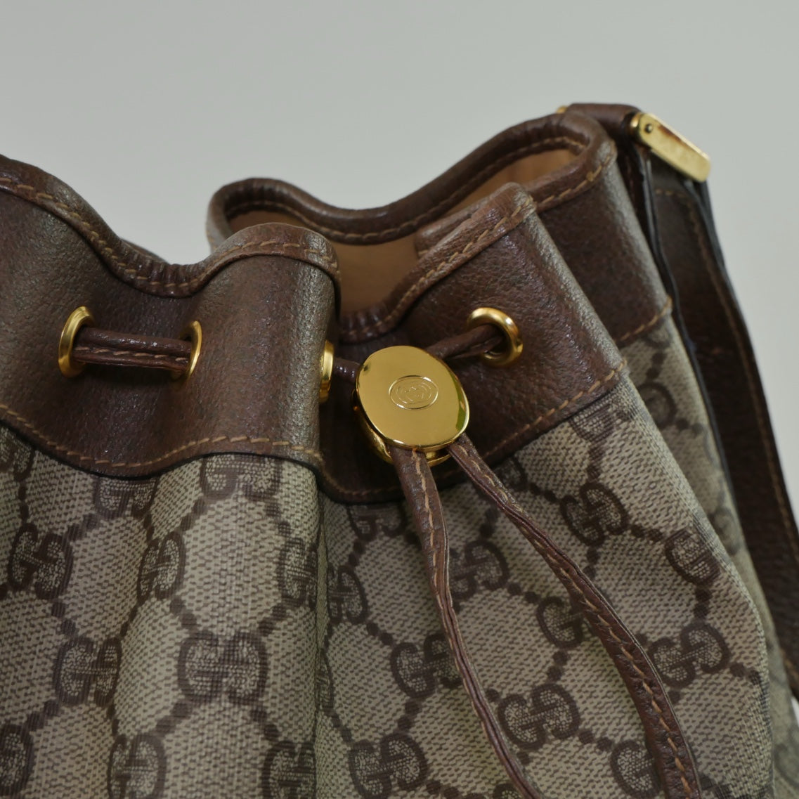 Gucci Supreme Canvas Vintage Bucket Bag