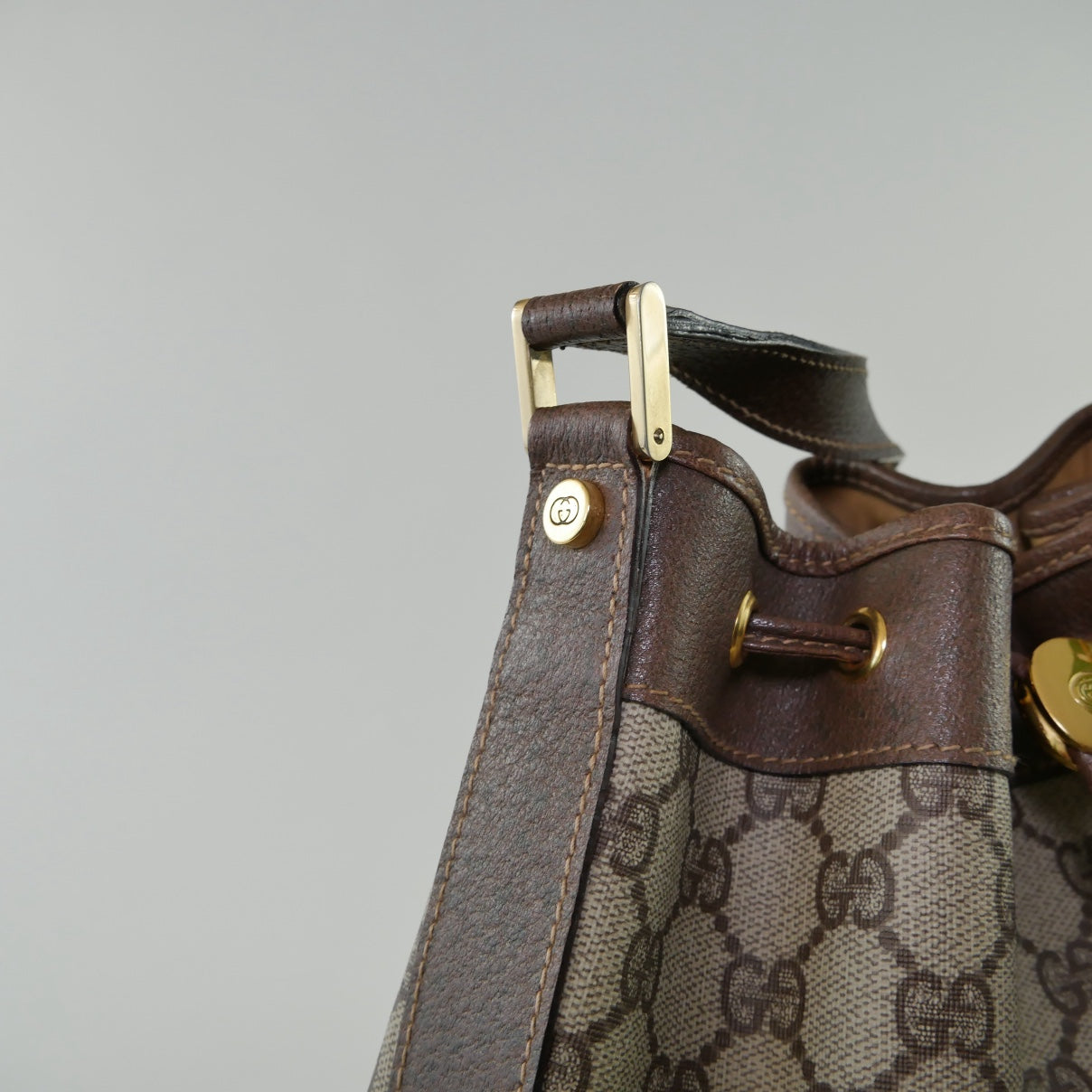 Gucci Supreme Canvas Vintage Bucket Bag