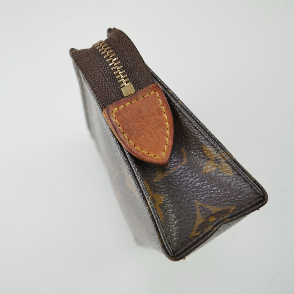 LV Monogram Toiletries 15