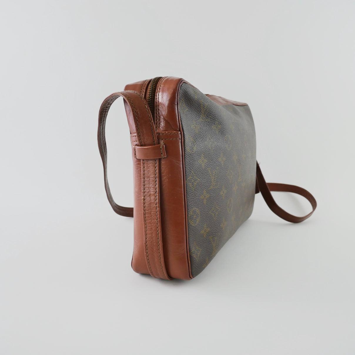 Louis Vuitton Vintage Monogram Sac Bandouliere 30