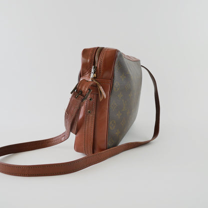 Louis Vuitton Vintage Monogram Sac Bandouliere 30