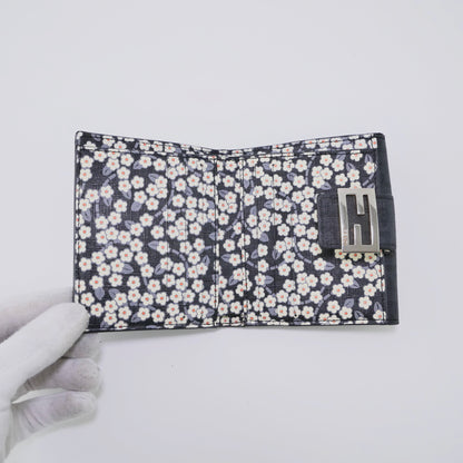 Fendi Mamma Hardware Bifold Wallet