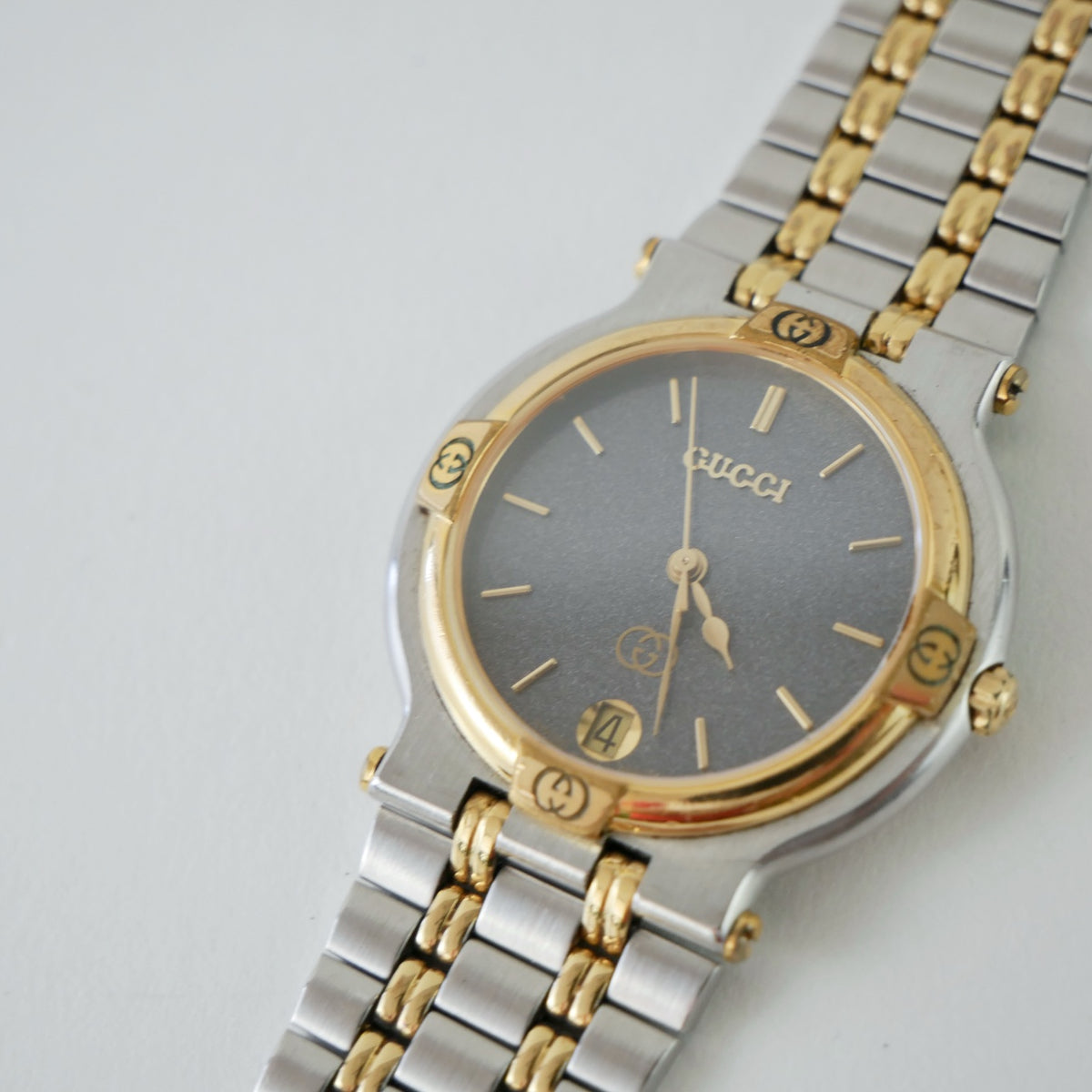 Gucci Vintage Metal Watch