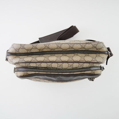 Gucci Supreme Canvas Messenger