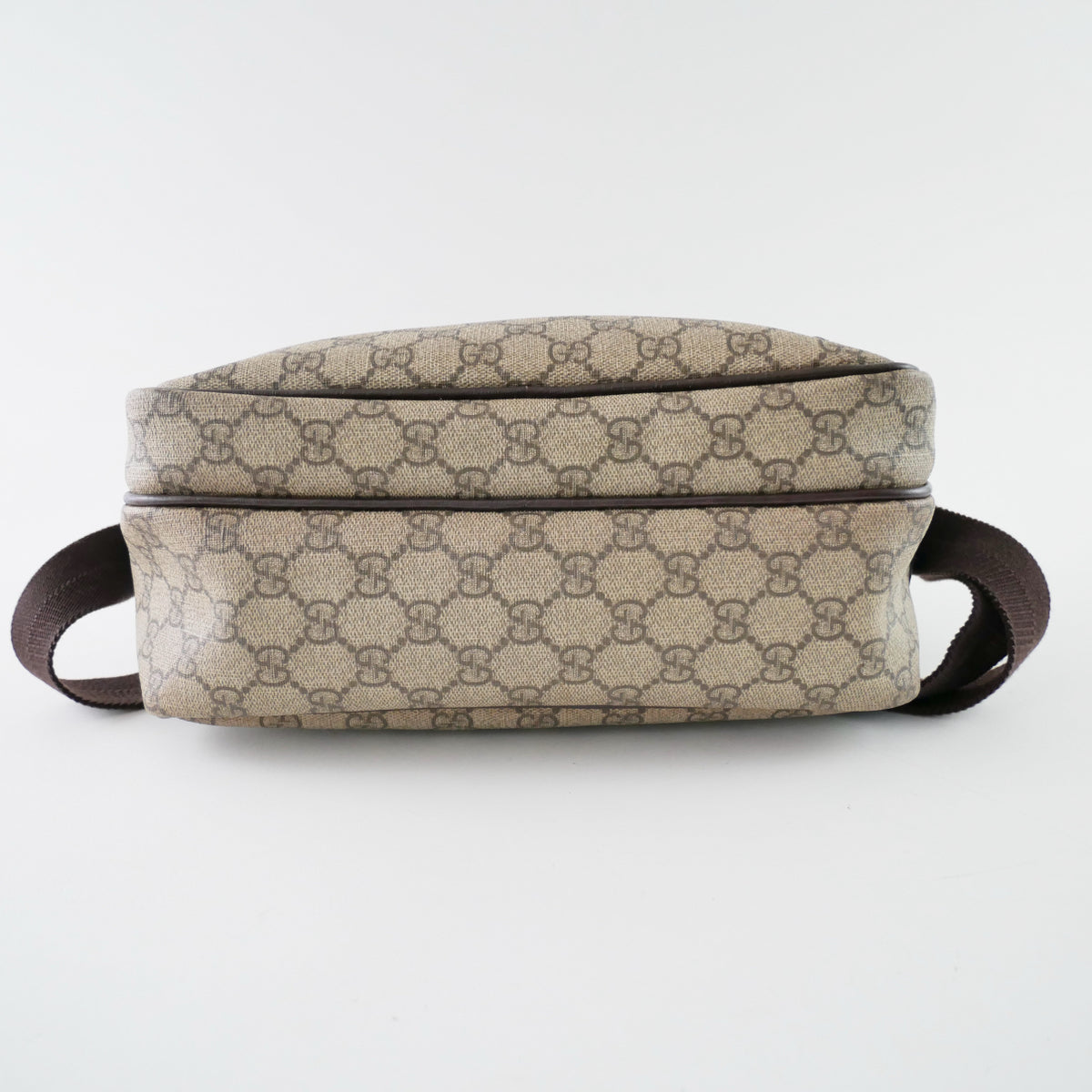 Gucci Supreme Canvas Messenger
