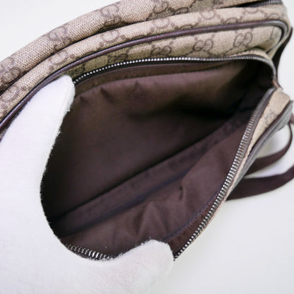 Gucci Supreme Canvas Messenger